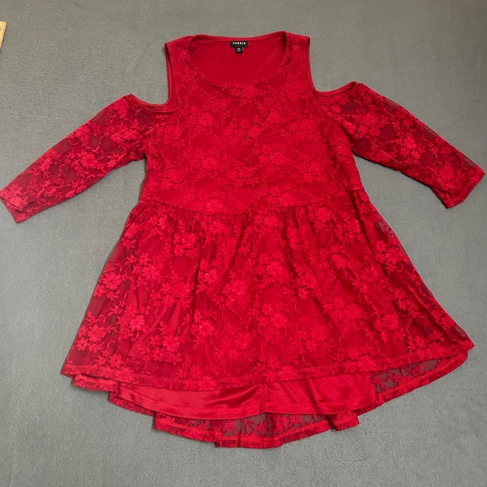 Torrid Tunic Women 00 Red Floral Lace Cold Shoulder Babydoll High Low Top